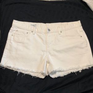 Gap White Sexy Boyfriend Cutoff shorts, 31